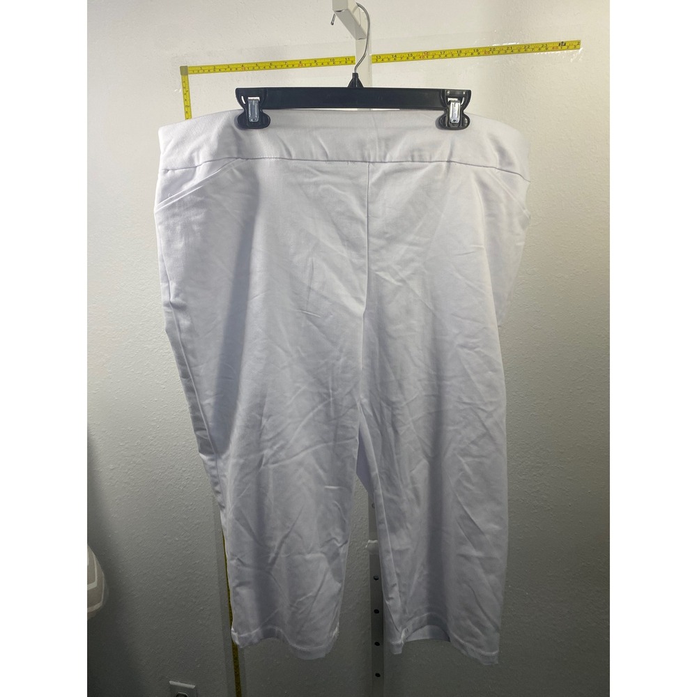 Croft & Barrow Effortless Stretch Capri White Pants Womens Plus 22W Regular NWT